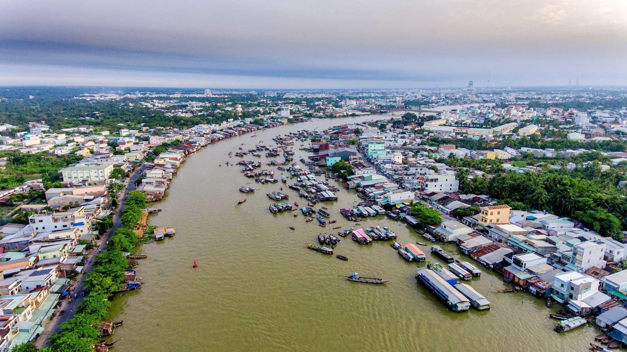 River and waterways around Cần Thơ in the Mekong Delta, Vietnam